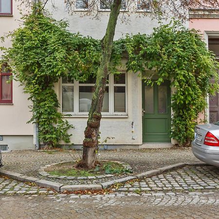 Pet Friendly Apartment In Naumburg With Kitchen Exterior photo