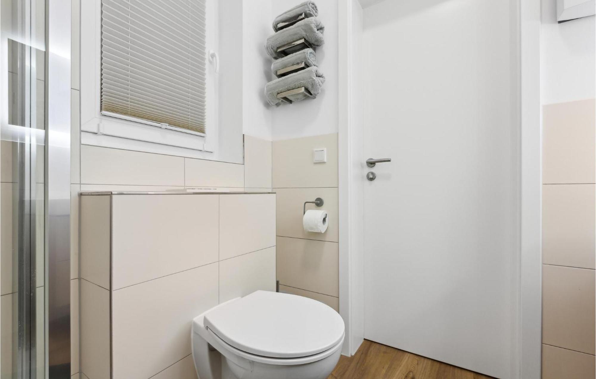 Pet Friendly Apartment In Naumburg With Kitchen Exterior photo