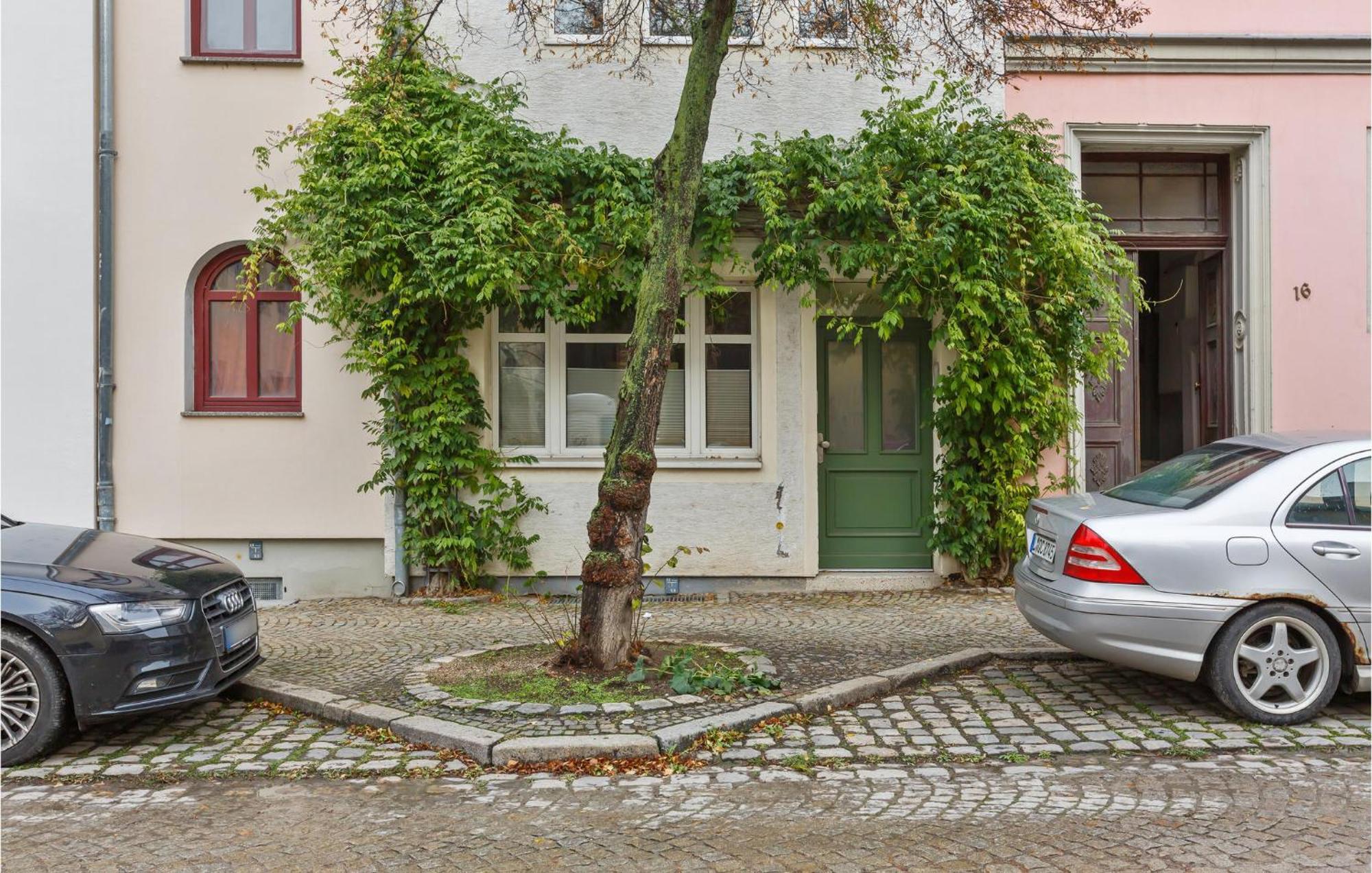 Pet Friendly Apartment In Naumburg With Kitchen Exterior photo