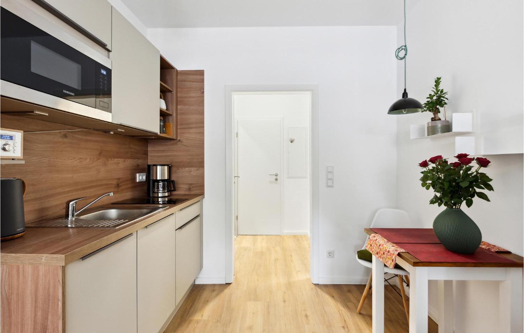 Pet Friendly Apartment In Naumburg With Kitchen Exterior photo