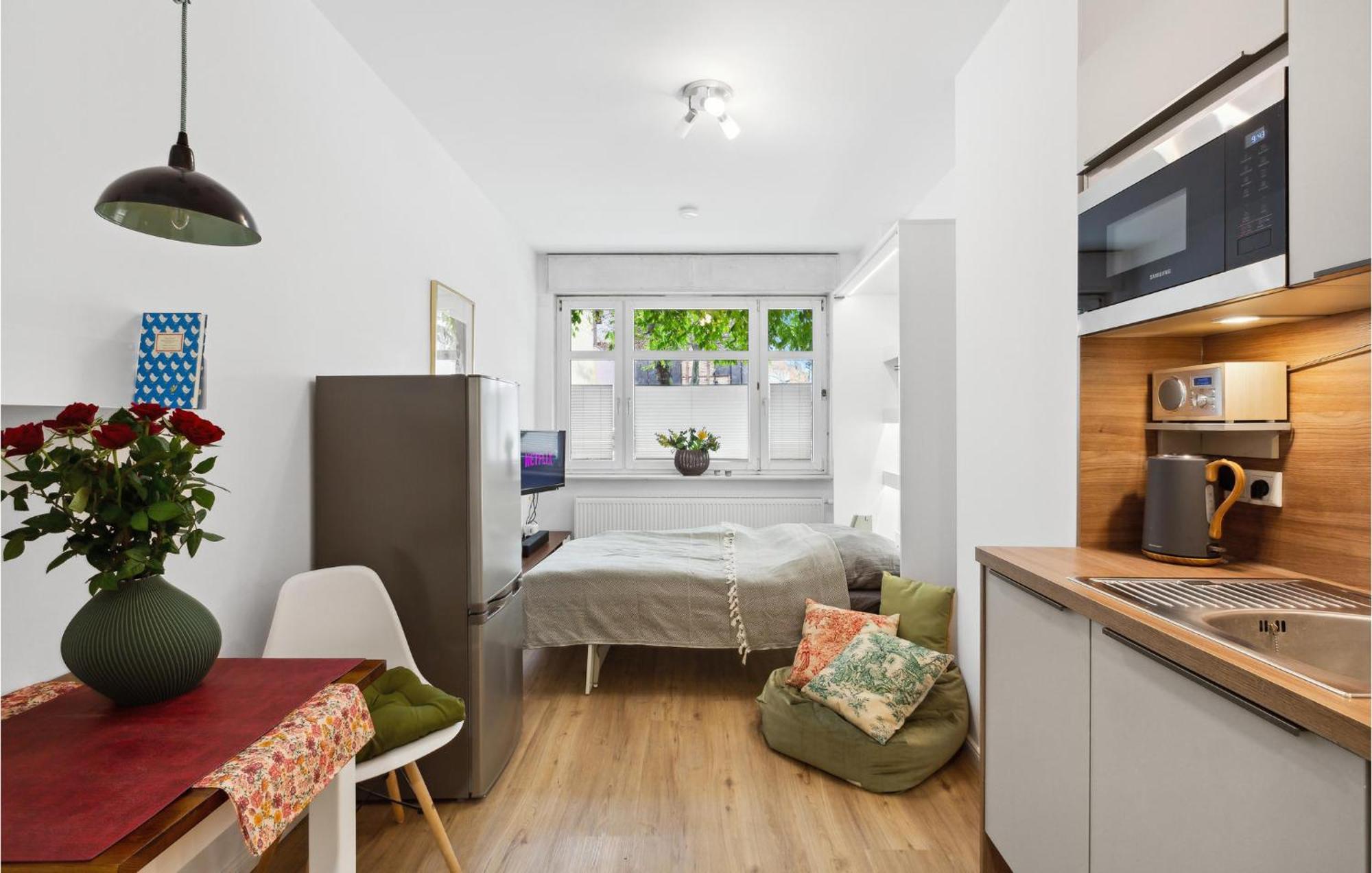 Pet Friendly Apartment In Naumburg With Kitchen Exterior photo