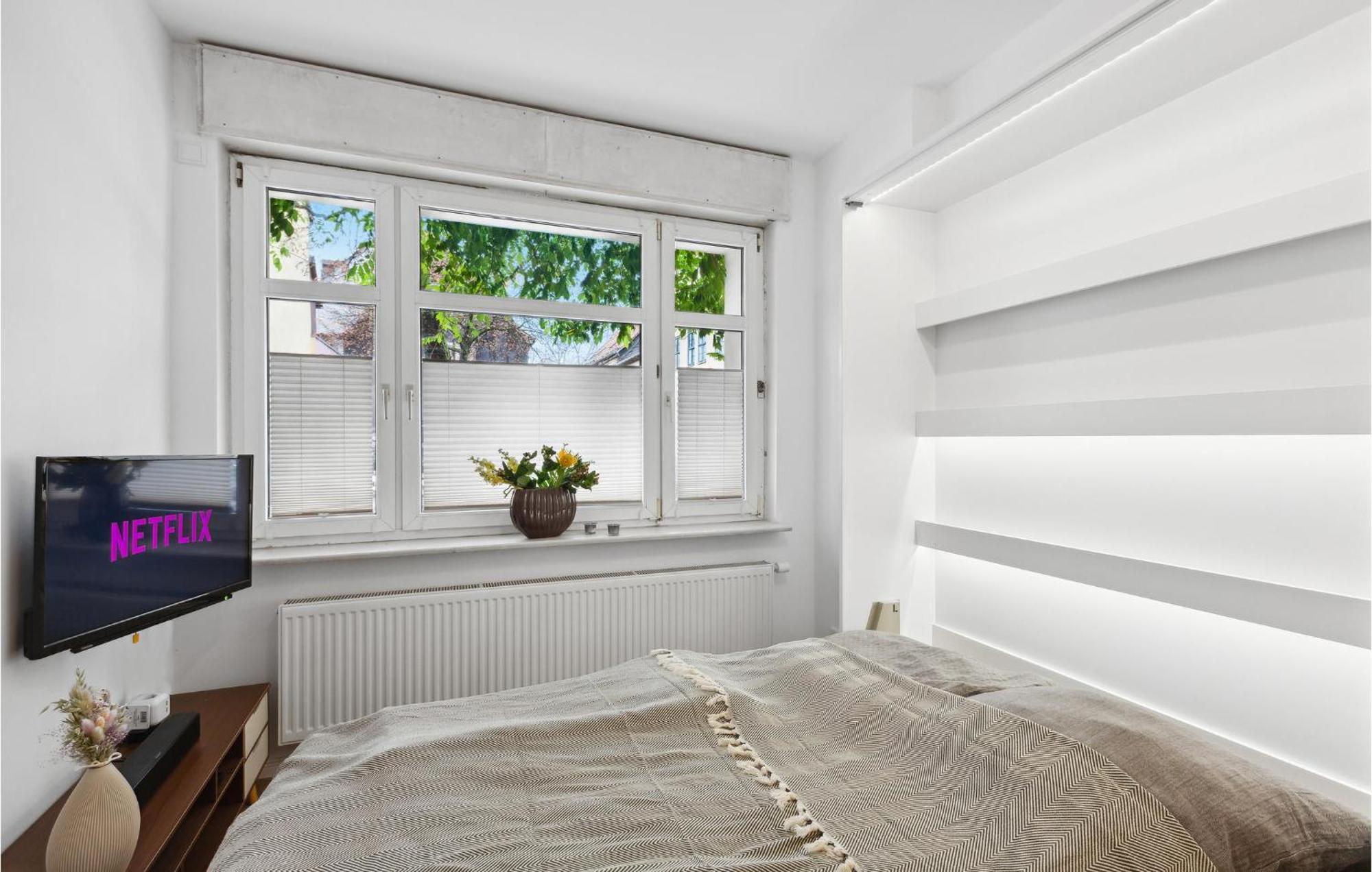 Pet Friendly Apartment In Naumburg With Kitchen Exterior photo